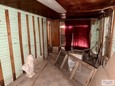 149 N Mccullough St, San Benito, TX 78586 - photo 7