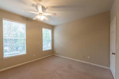 130 River Landing Dr 11106-small-007-17-