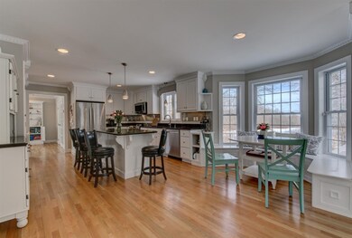 27 Barrett Farm Dr, Greenland, NH 03840 - photo 4