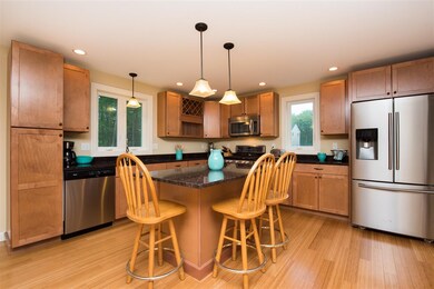 91 Ridgecrest Dr, Greenland, NH 03840 - photo 3