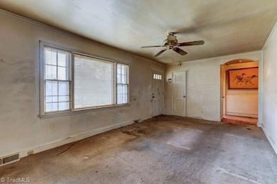 1546 Willomore St, Greensboro, NC 27403 - photo 6