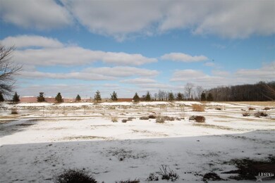 10501 Stellhorn Rd, Fort Wayne, IN 46815 - photo 4