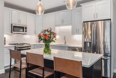 616 Boardwalk Ln, Dexter, MI 48130 - photo 2