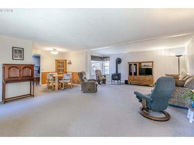 376 van Duyn St, Eugene, OR 97401 - photo 5