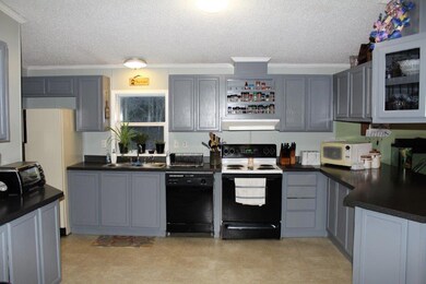 4 Jam Hill Rd, Oxford, ME 04270 - photo 6