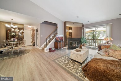 11306 Corinthian Ct, Germantown, MD 20876 - photo 6