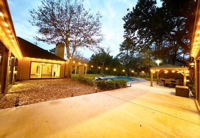 19 Windermere Ln, Houston, TX 77063 - photo 5