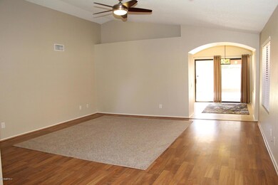 98 S Oak St, Chandler, AZ 85226 - photo 3