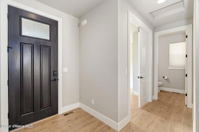 Office/4th bedroom with 1/2 bath