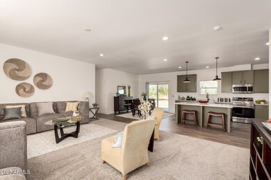 2318 S Nikki Ln S, Maricopa, AZ 85139 - photo 6