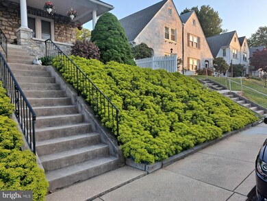 1022 Walnut St, Coatesville, PA 19320 - photo 2