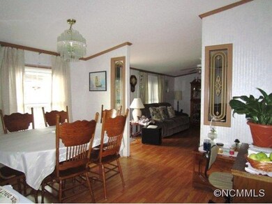 11 Star Dr, Leicester, NC 28748 - photo 5