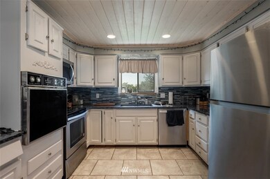 1996 Hampton Rd, Everson, WA 98247 - photo 7