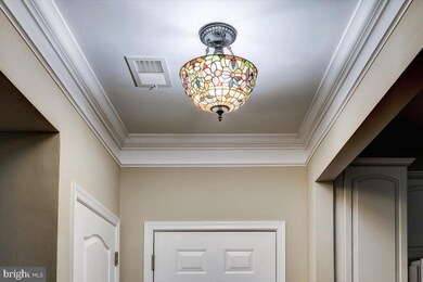 8616 Wintergreen Ct unit 104, Odenton, MD 21113 - photo 2