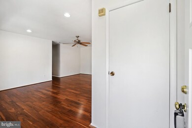 8701 Briarcroft Ln, Laurel, MD 20708 - photo 3