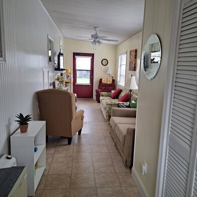 34408 Sr 54 unit 632, Zephyrhills, FL 33543 - photo 4