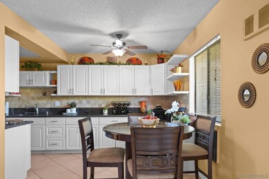 5700 Bates St unit 6, San Diego, CA 92115 - photo 4