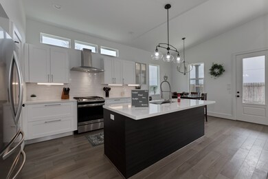 108 E 31st 1 2 St, Houston, TX 77018 - photo 7