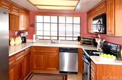 Lovely and warm kitchen