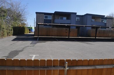 6412 Woodway Dr, Fort Worth, TX 76133 - photo 2