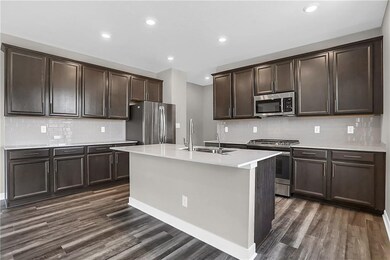 19387 Gillcrest Ct, Noblesville, IN 46062 - photo 5