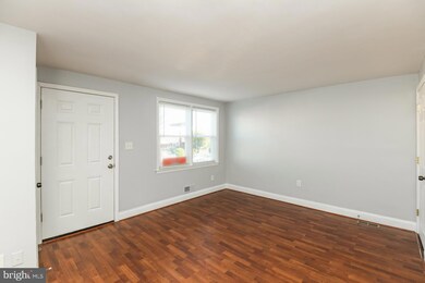 574 Lucia Ave, Baltimore, MD 21229 - photo 2