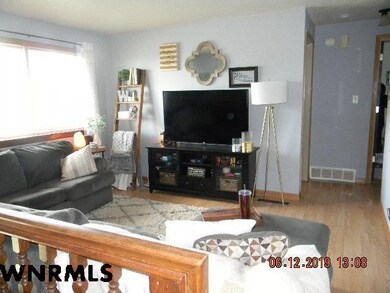 2025 Cheyenne Dr, Scottsbluff, NE 69361 - photo 3