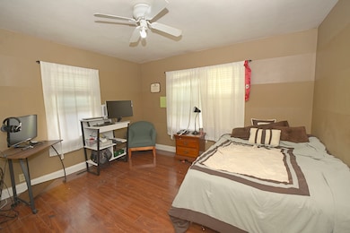 1307 W Washington St, Ottawa, IL 61350 - photo 3