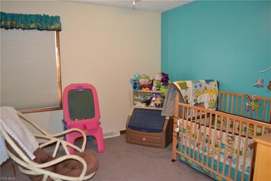 1411 Bellview St, Wickliffe, OH 44092 - photo 7