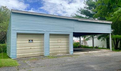GARAGE