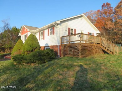 27 Beechwood Terrace, Hawley, PA 18428 - photo 4