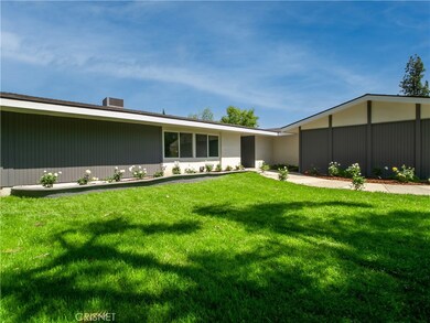 24355 Crestlawn St, Woodland Hills, CA 91367 - photo 6