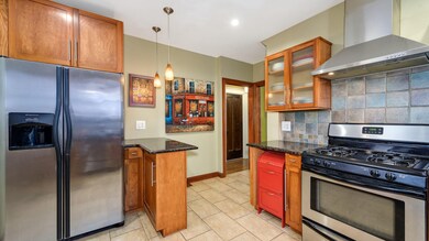 5329 W Nelson St, Chicago, IL 60641 - photo 4