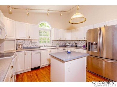 Easy Care Kitchen