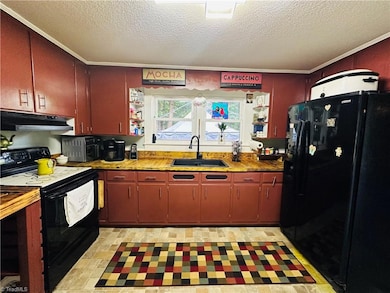 1054 Southmont Dr, Asheboro, NC 27205 - photo 7