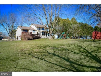 2221 Meadow Lane Dr, Easton, PA 18040 - photo 4