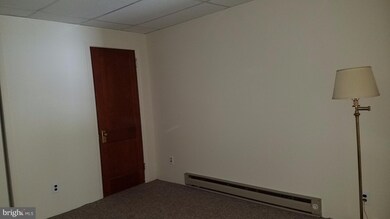 45 S Green St unit 3, Berkeley Springs, WV 25411 - photo 5