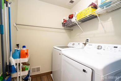 2502 Pheasant Run, Monmouth Junction, NJ 08852 - photo 5