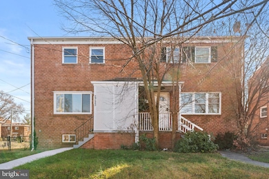 2723 Keating St, Temple Hills, MD 20748 - photo 2
