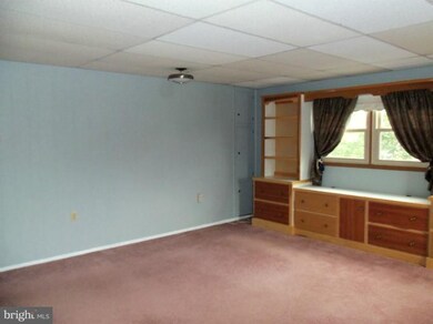 6813 Lincoln Way W, Saint Thomas, PA 17252 - photo 7