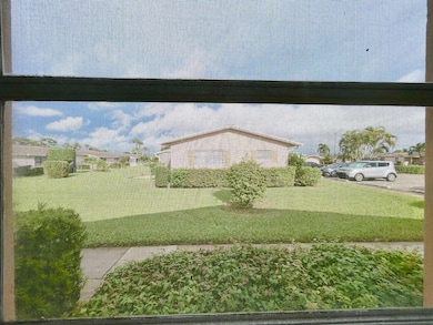 2556 Dudley Dr E unit D, West Palm Beach, FL 33415 - photo 6