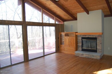 804 Heron Ct, Hawley, PA 18428 - photo 3