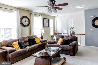 23268 Scholl Manor Way unit 1208, Clarksburg, MD 20871 - photo 4