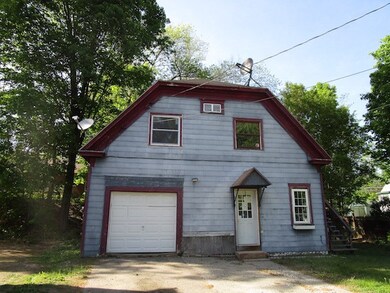 10 Gerrish St, Franklin, NH 03235 - photo 5