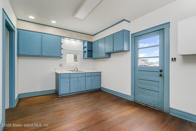 40 Winant St, Staten Island, NY 10303 - photo 6
