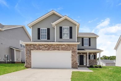 019-photo-front-view-13877493