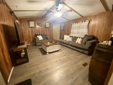 102 Daffodil Hill Ln, Rochester, NH 03868 - photo 5