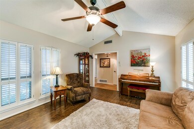 803 Shady Creek Ln, Bedford, TX 76021 - photo 6