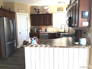 614 N 1200 W, Blackfoot, ID 83221 - photo 2