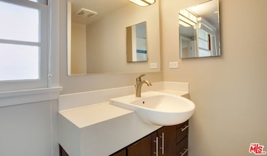 1613 Penmar Ave unit 3, Los Angeles, CA 90291 - photo 5